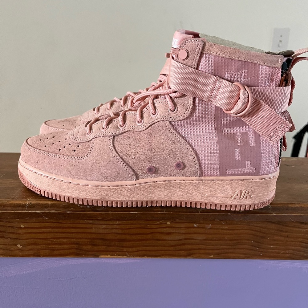 Nike Air